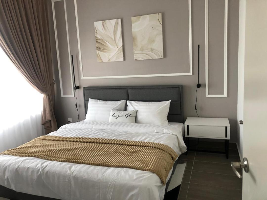 Apartamento Panglima Troika Residensi Kota Bharu Exterior foto