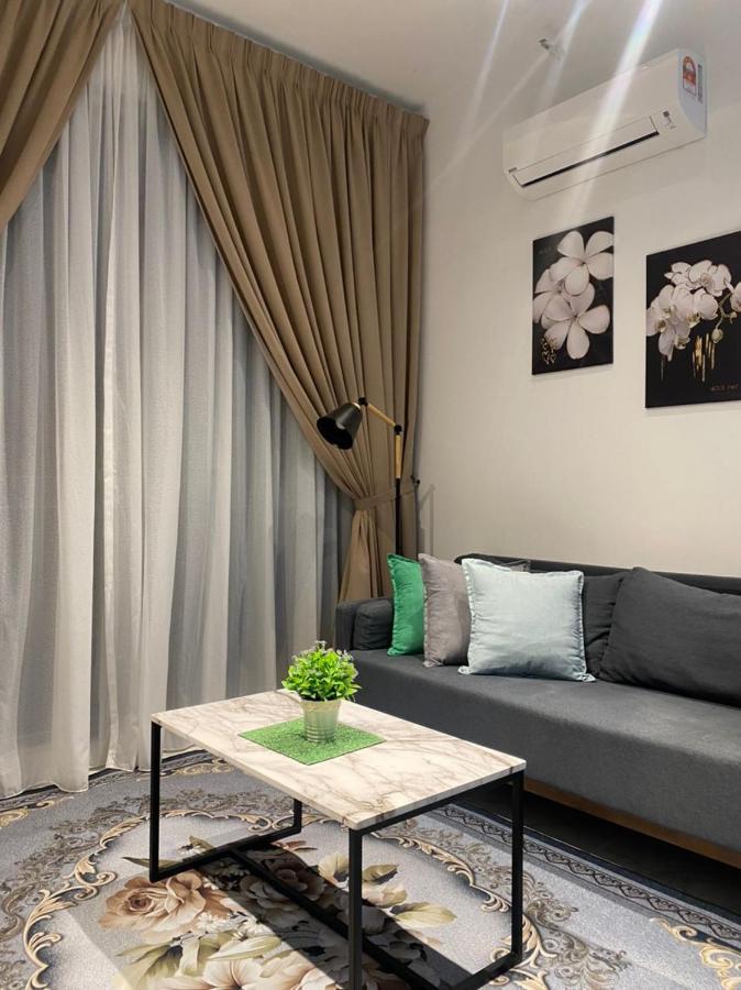 Apartamento Panglima Troika Residensi Kota Bharu Exterior foto